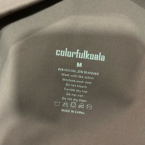 Colorfulkoala size M BEAUTIFUL DUSTY RED , discontinued!!!???!! Yes๐ธ๐ธ๐ธNWOT - Picture 1 of 7